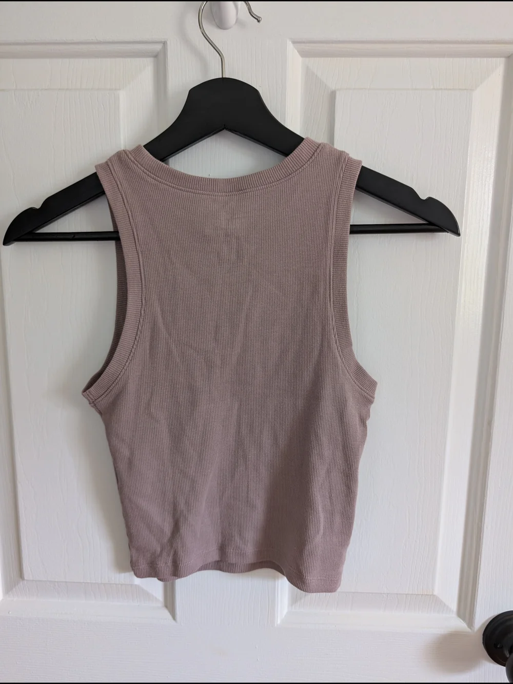 Hollister Women's Mauve Ribbed Tank Top XS - Picture 2 of 8